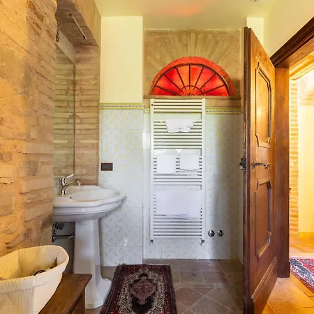 By Posarellivillas Asís