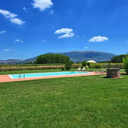 By Posarellivillas * Asís