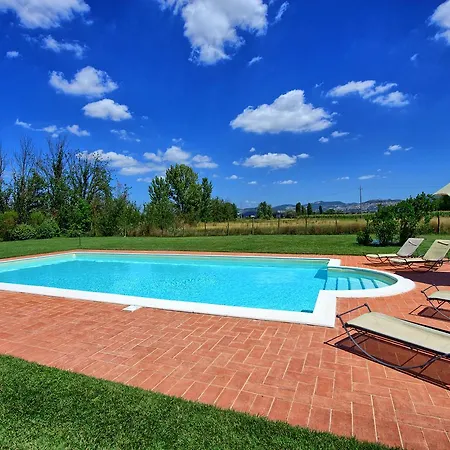 By Posarellivillas *