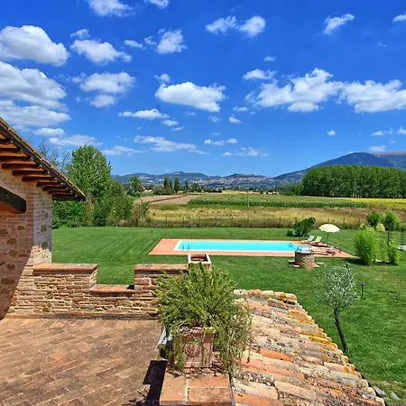 By Posarellivillas *