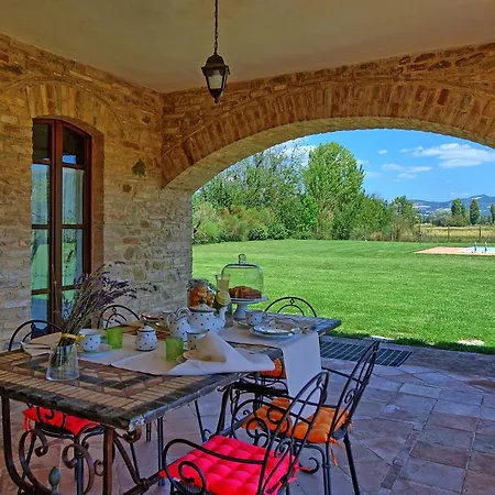 By Posarellivillas Villa Assisi