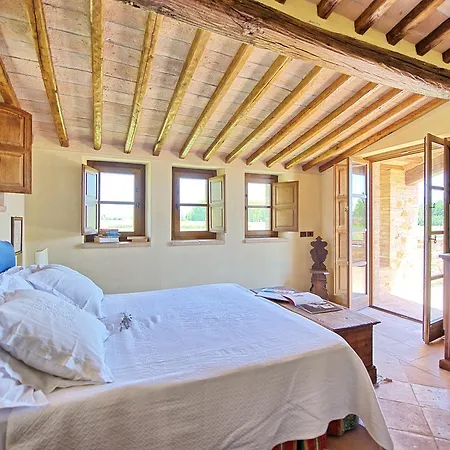 By Posarellivillas Villa