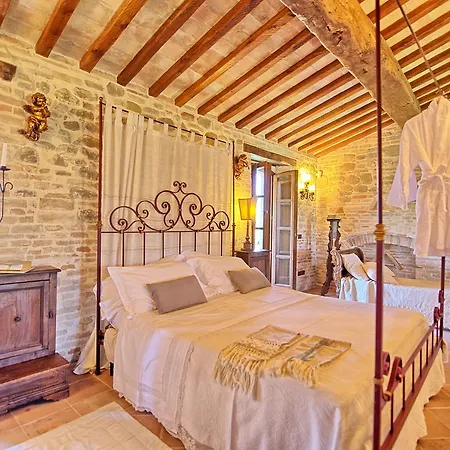 By Posarellivillas Assisi