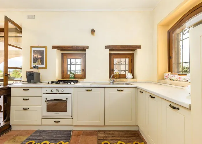 By Posarellivillas Willa Asyż