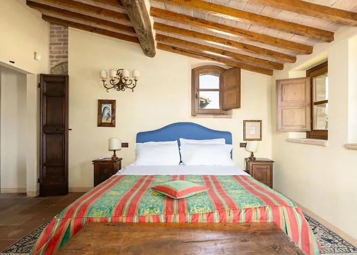 By Posarellivillas Vila *