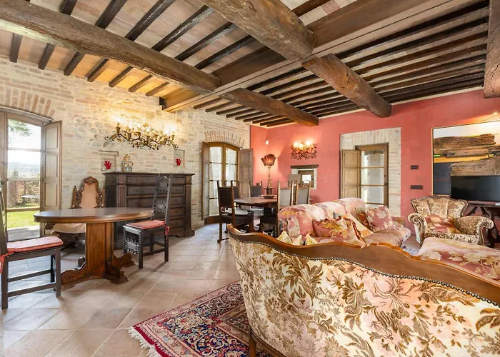 Vila By Posarellivillas