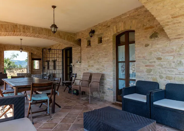 Vila By Posarellivillas Assisi